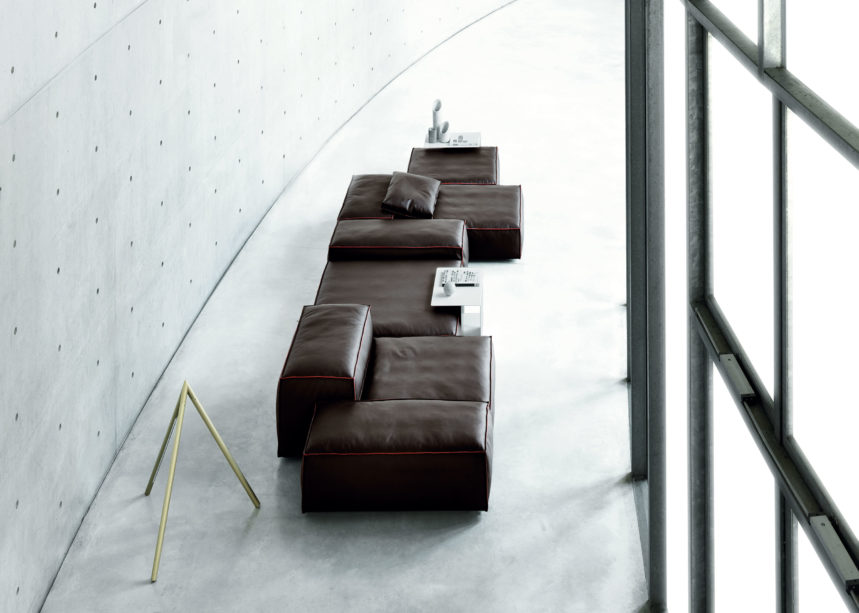 Living-Divani-Extrasoft-Piero-Lissoni-06-e1615280641421-859x613